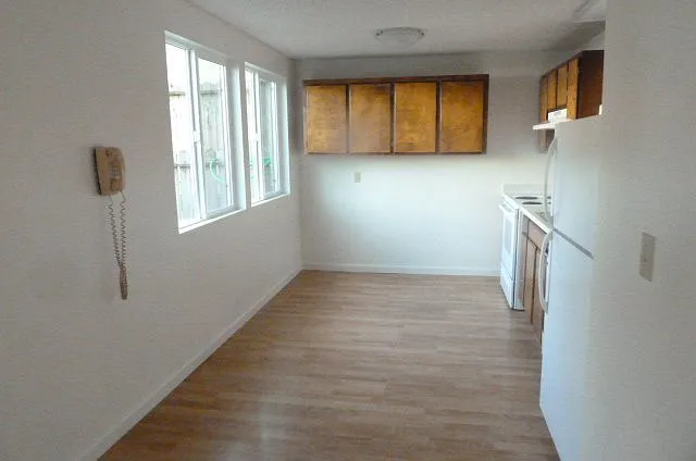 4564 Valley West Blvd — Photo 6