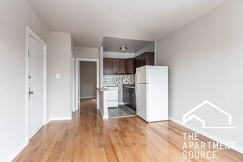 5670 N Ridge Ave #1S Photo 1