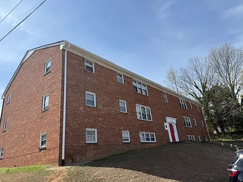138 Wesley Dr Photo 1