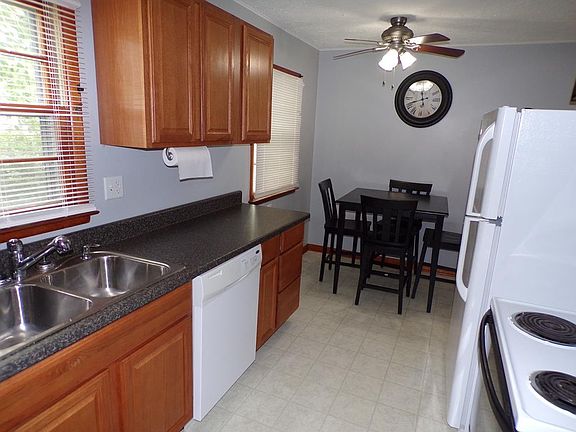 4th image of 355 Brentwood Dr