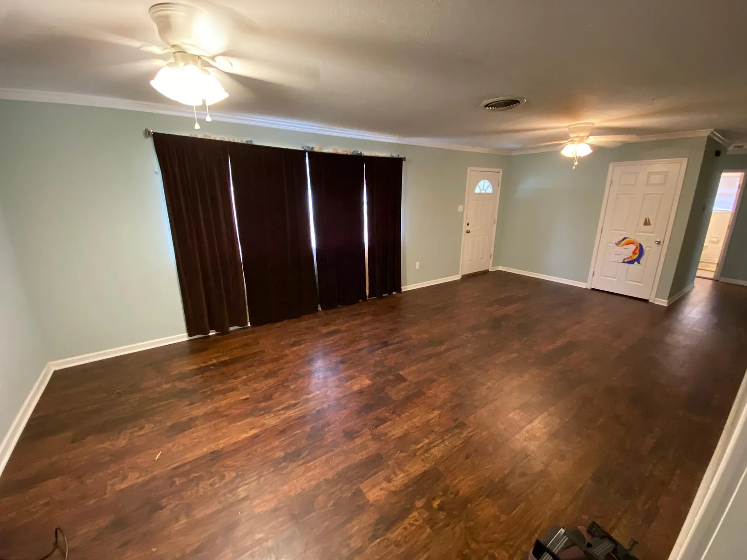 3 bed, 1350 sqft, $1,250 — Photo 2