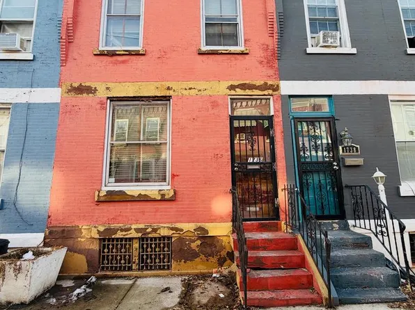 1736 N Lecount St, Philadelphia, PA 19121