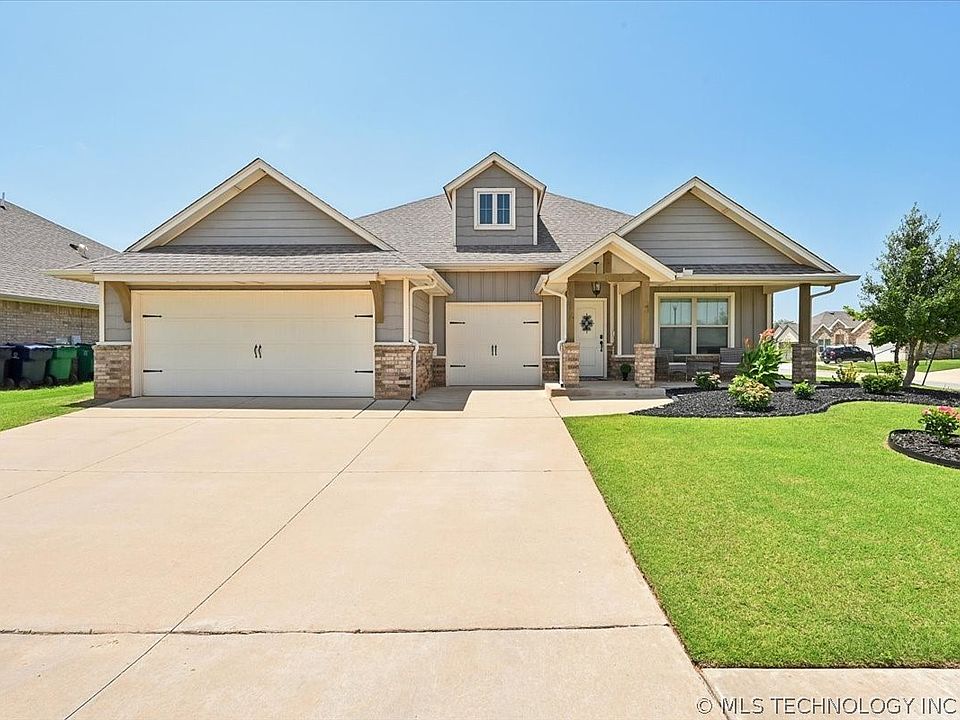 1st image of 2401 Ryder Dr