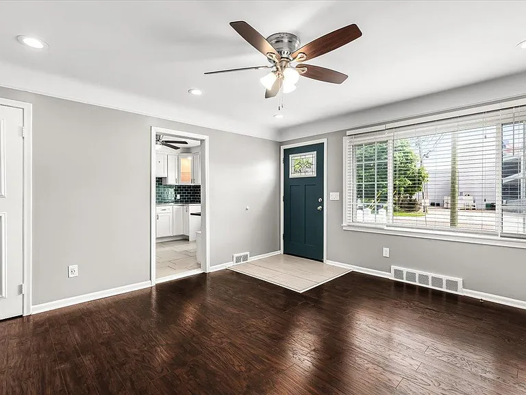 3614 Starr Rd — Photo 8