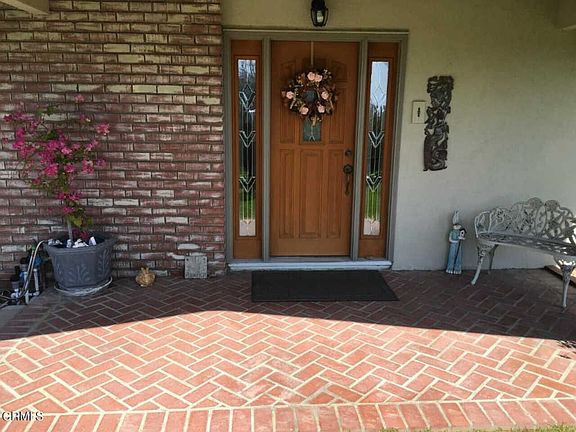 2nd image of 191 Nob Hill Ln