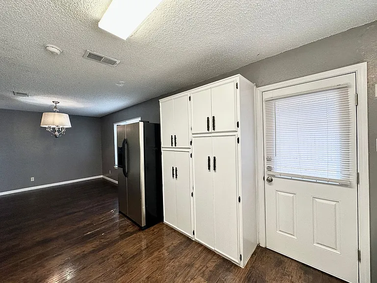 2108 Acron Dr — Photo 12