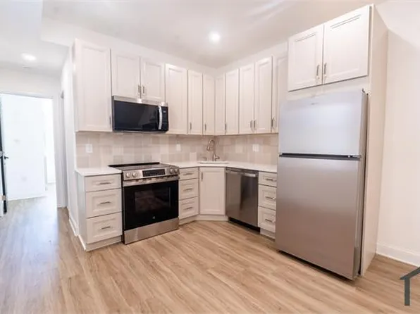 3140 W Diamond St, Philadelphia, PA