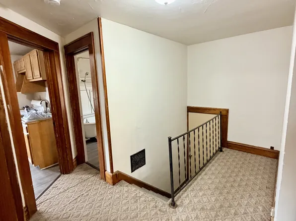 1251 Walnut St #A, Oshkosh, WI 54901