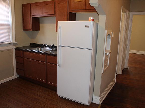 4th image of 3800A Keokuk St