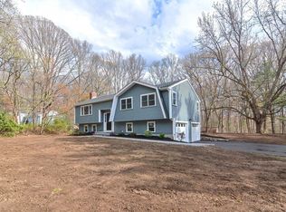 8 Briarcliff Dr, Hopkinton, MA 01748