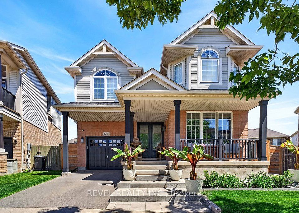 1st image of 3201 Munson Cres