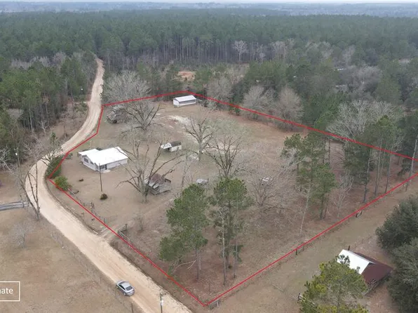 5218 Dixon Rd, Blackshear, GA 31516
