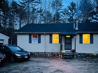 328 Quaker Ridge Rd, Casco, ME 04015