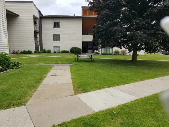 (undisclosed Address), Baldwinsville, NY 13027