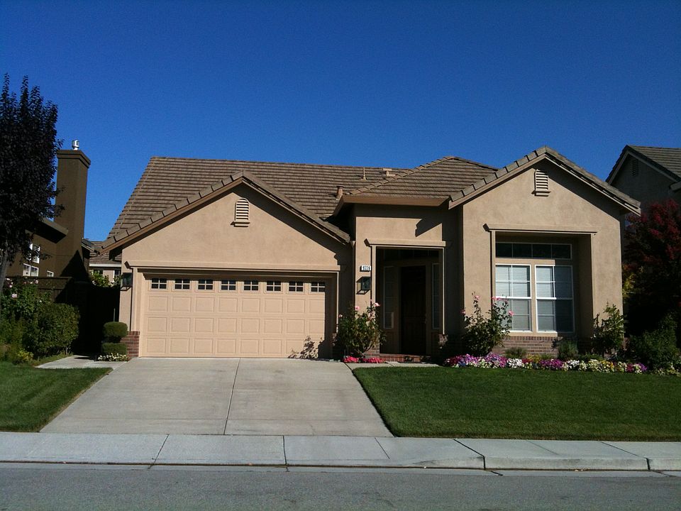 1st image of 9226 Dove Ct