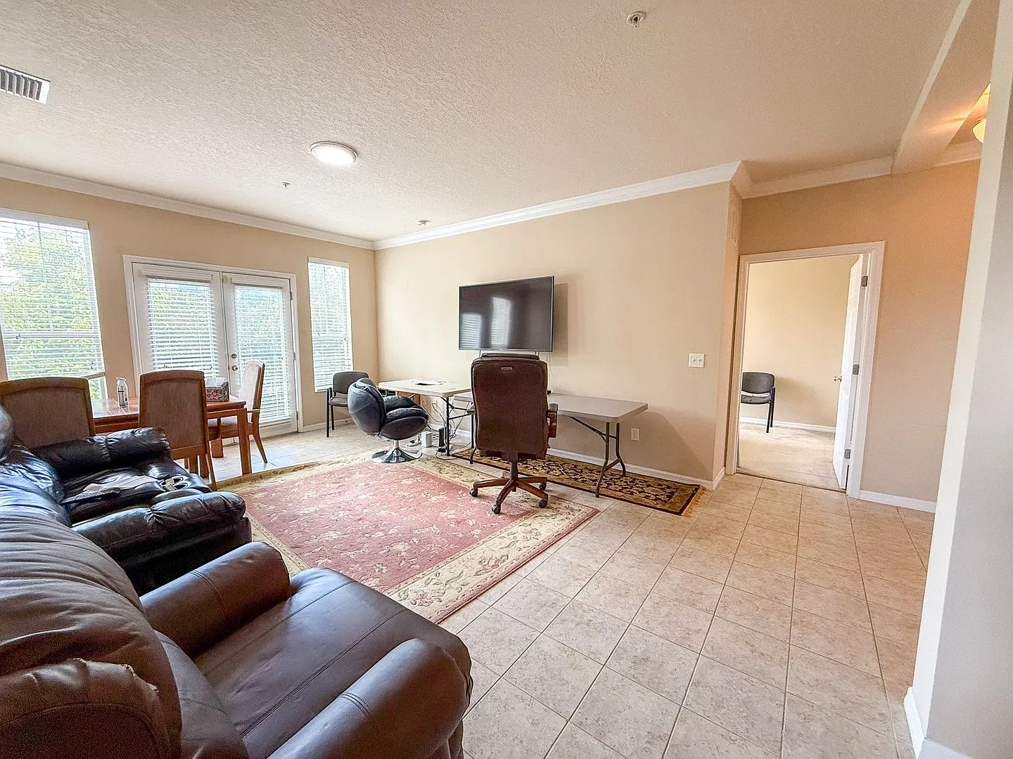 1185 SW 9th Rd — Photo 3