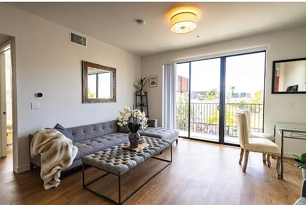 The Arden — Photo 7