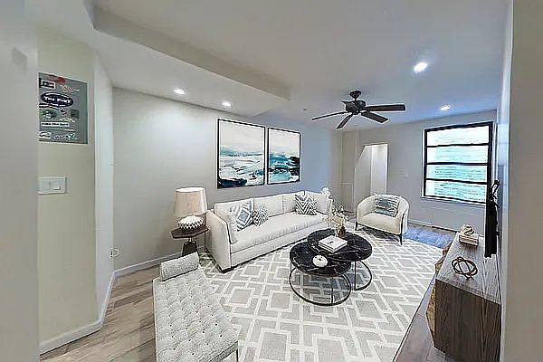 1st image of 528 E 5th St APT 3B