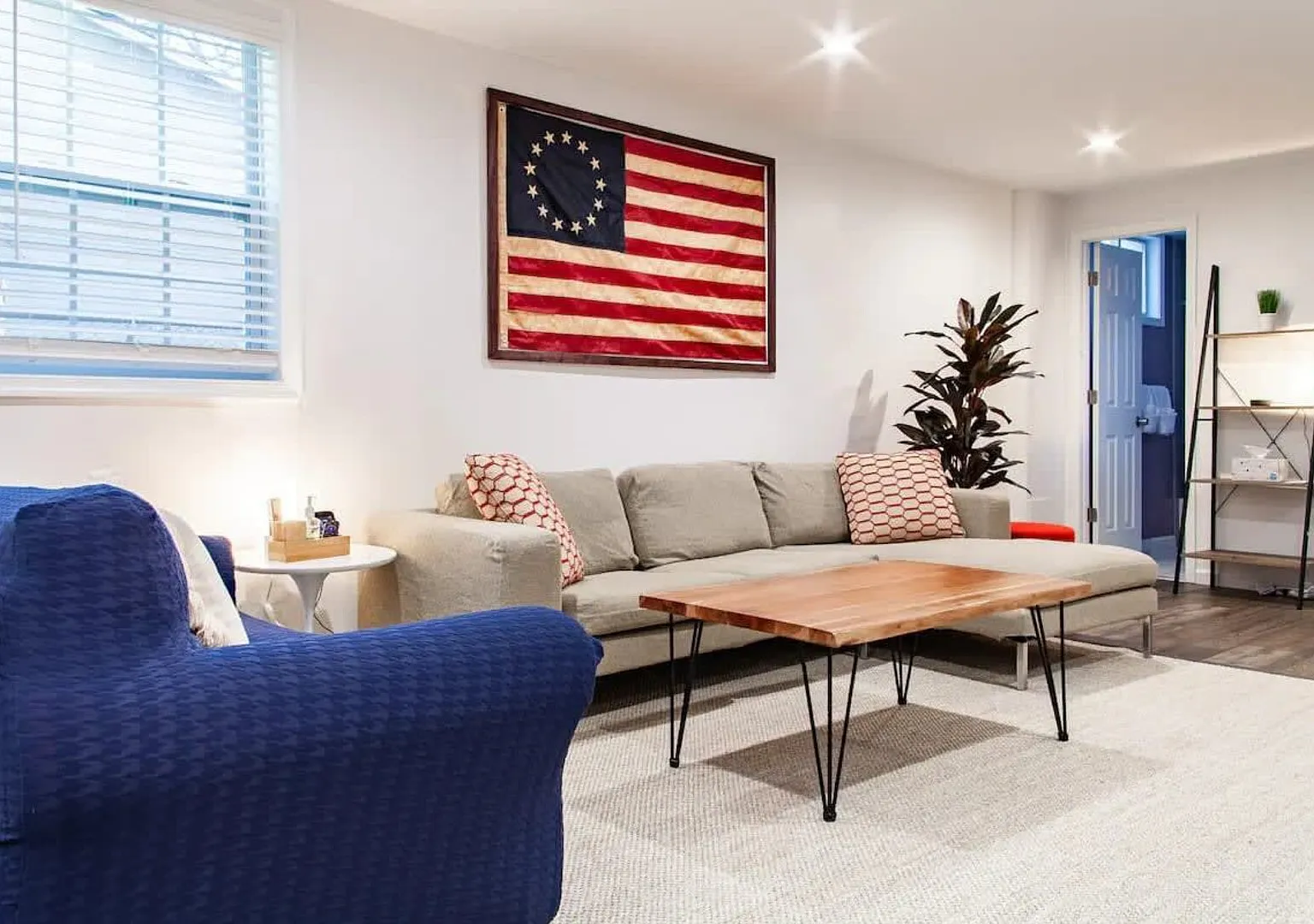Fantastic Falls Church HomeBase for DC area travel — Photo 1