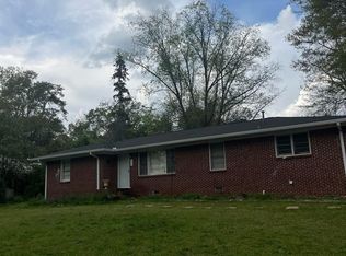 153 Riverdale Dr, Athens, GA
