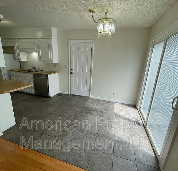 2907 S 67th East Ave — Photo 8