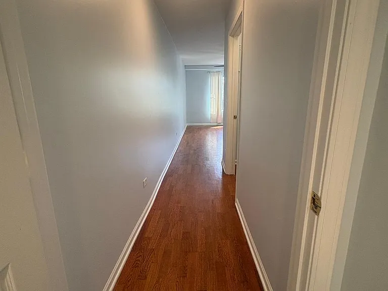8000 Kilpatrick Ave #2B — Photo 11