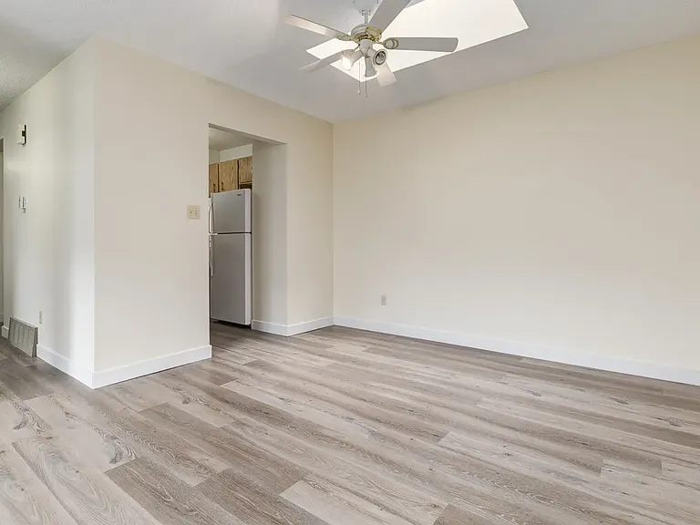 1 Huntington Hl NW — Photo 30