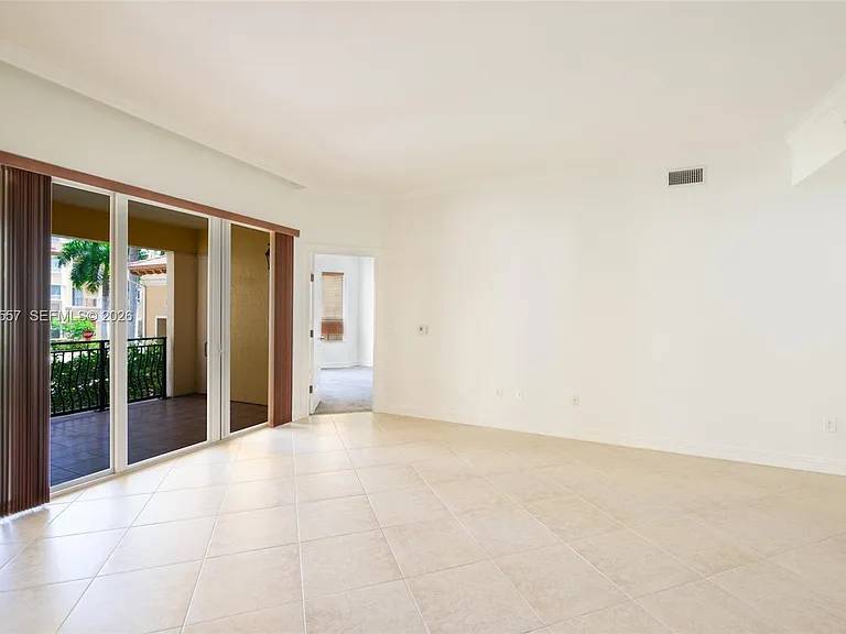 16101 Emerald Estates Dr #250 — Photo 9