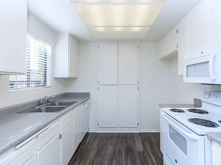Spring Lakes Apartment Homes — Photo 52