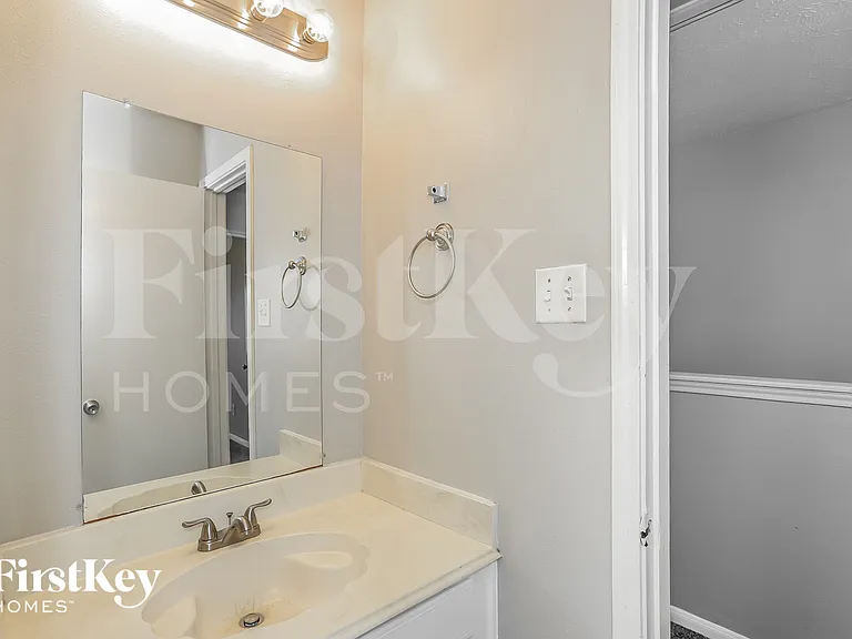 518 Foxglove Dr — Photo 15