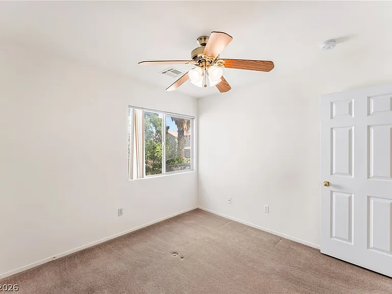 9522 Arrowhead Falls Ct — Photo 31