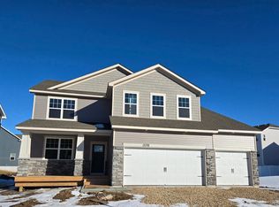 13376 Applewood Trl, Rosemount, MN 55068