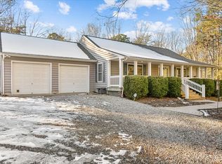 16888 Stage Rd, Lanexa, VA 23089