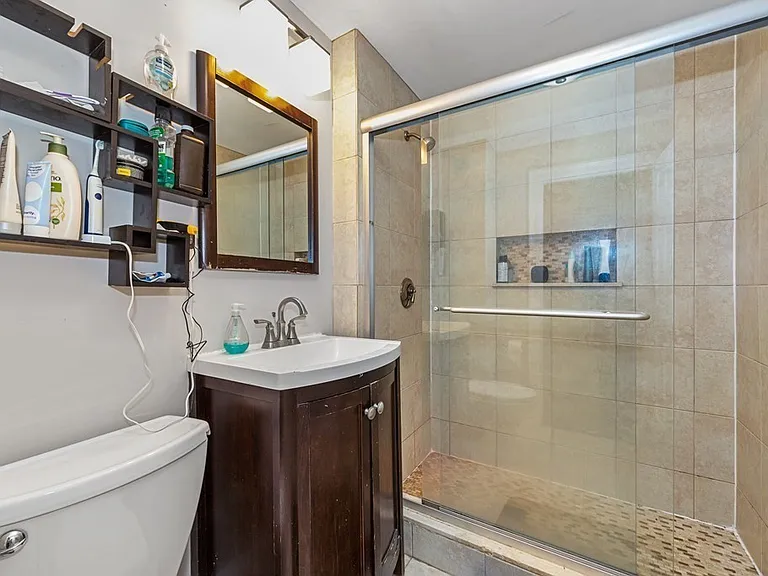 44 Hillside St #2 — Photo 22
