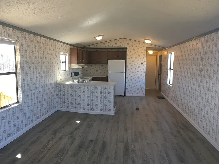 64 Misty Meadow Ln — Photo 2