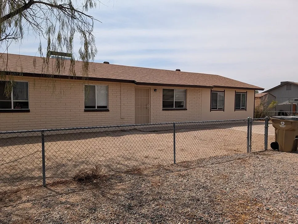W Mclellan Road, Glendale — Photo 4