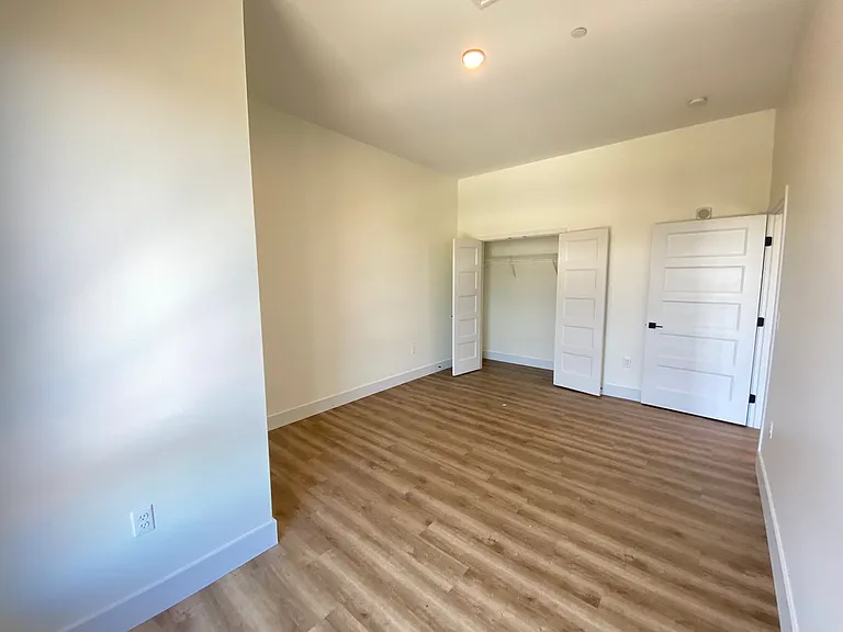 One Park Apartments — Photo 50