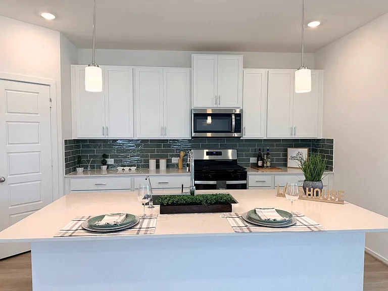 16238 Parish Pointe Ct — Photo 19