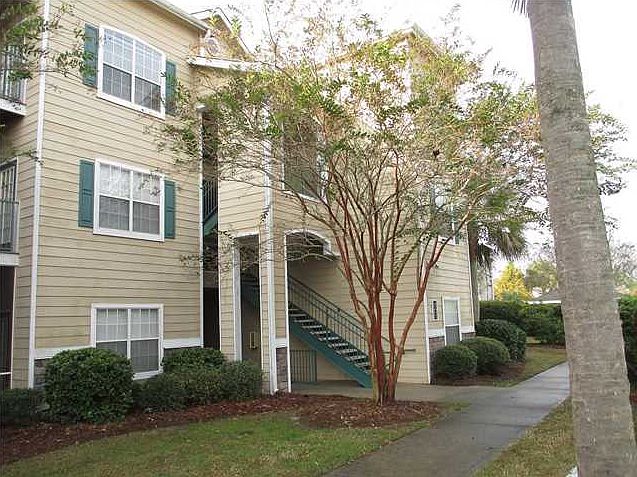 1st image of 1300 Park Blvd #524