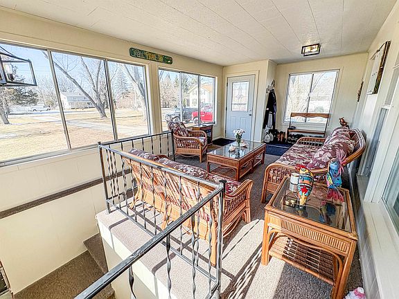 4th image of 6058 N McKinley Rd