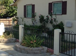 1207 Woodrow Ave #B, Bakersfield, CA 93308