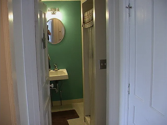 2 bed, 800 sqft, $1,545 — Photo 2