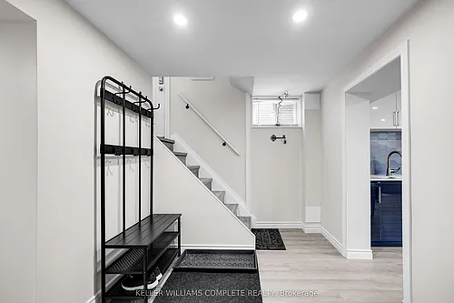 38 Birgitta Cres Photo 1