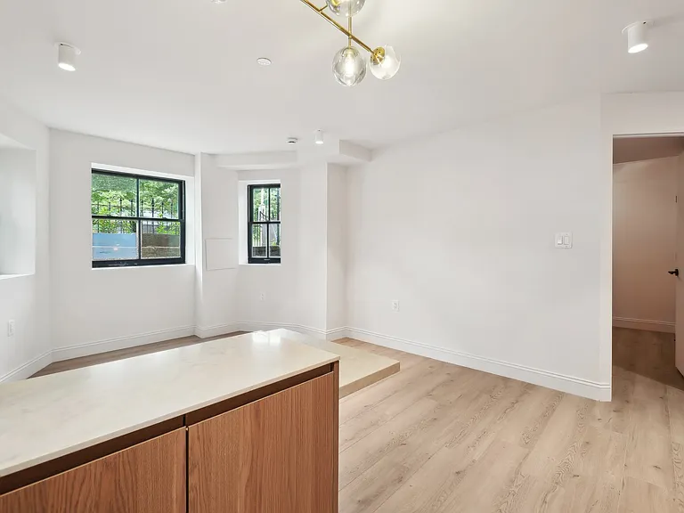 23 Logan Cir NW #1 — Photo 6