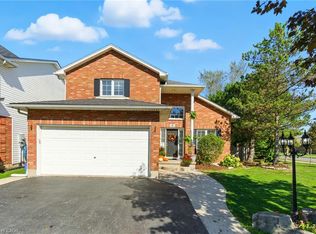2 Caledonia Ave, Haldimand County, ON N3W 2L1