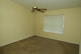 5th image of 1724 E Parkview Ave