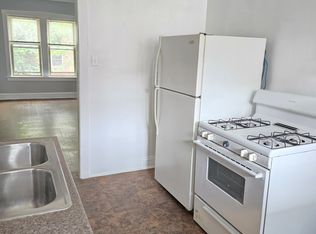 3721 W Cullom Ave #2W, Chicago, IL 60618
