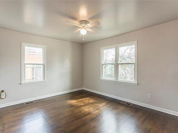 5th image of 1623 Andover Ct