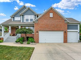 8612 Old Springfield Ln, Indianapolis, IN 46239