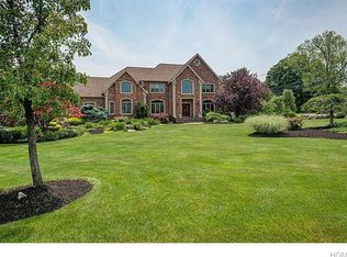 1 Sgt Demeola Rd, Blauvelt, NY 10913